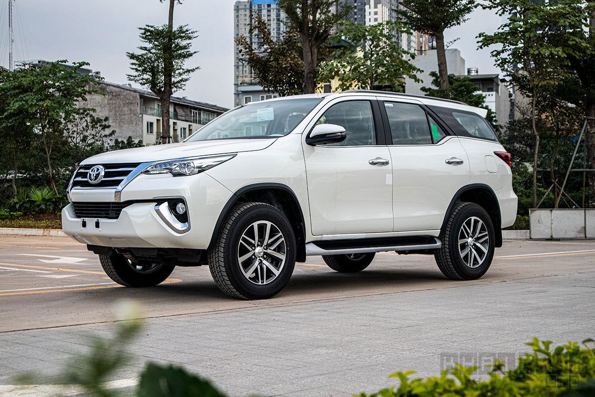 Thuê Xe 7 Chỗ Tự Lái Cần Thơ Giá Tốt